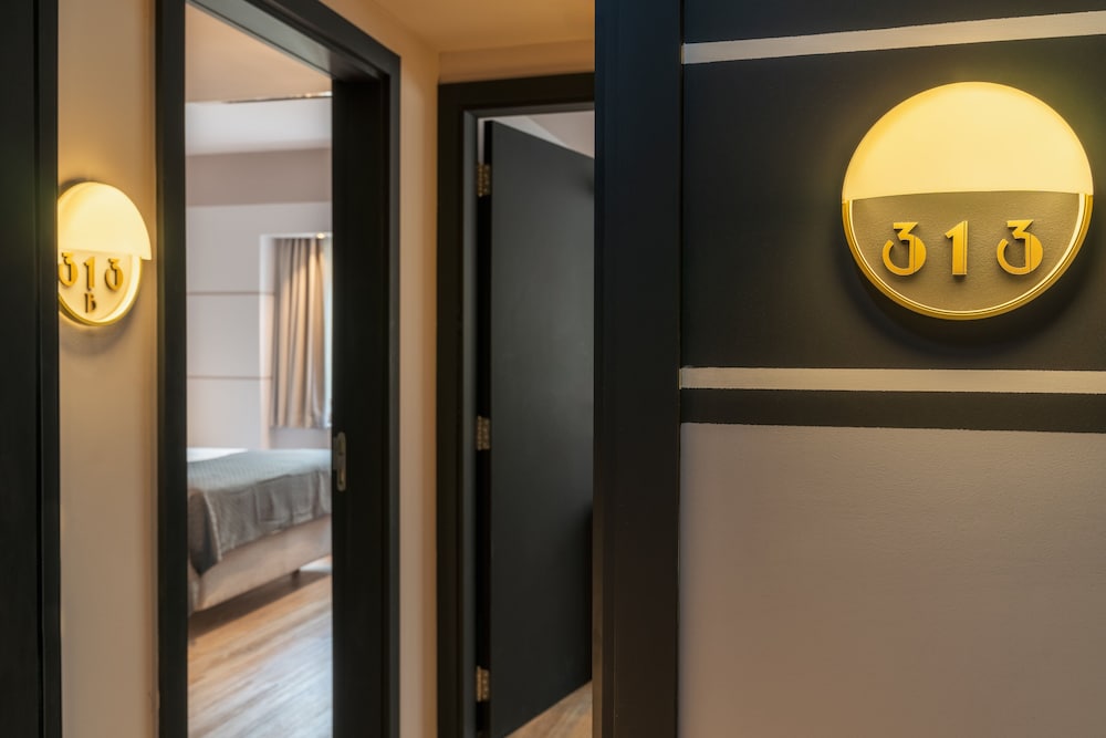 Pestana Lisboa Vintage City Center Suites — Hotel rooms in Lisbon, Lisboa
