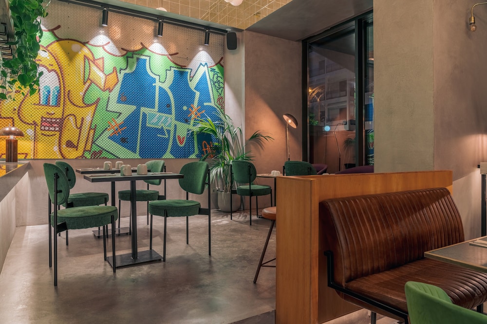 Pestana Lisboa Vintage City Center Suites — Restaurant & bars in Lisbon, Lisboa