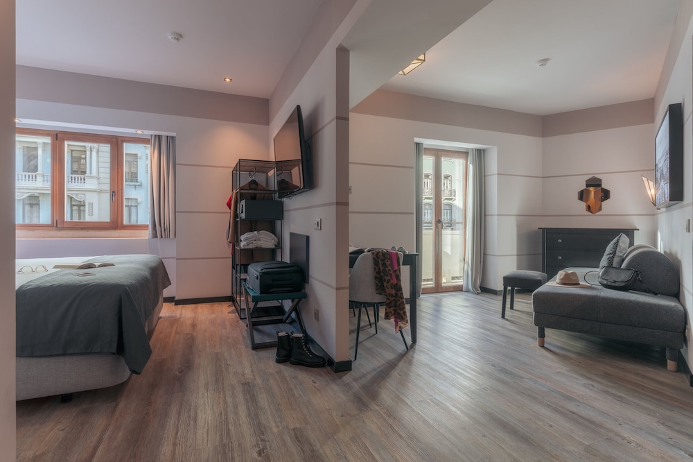 Pestana Lisboa Vintage City Center Suites — Hotel rooms in Lisbon, Lisboa