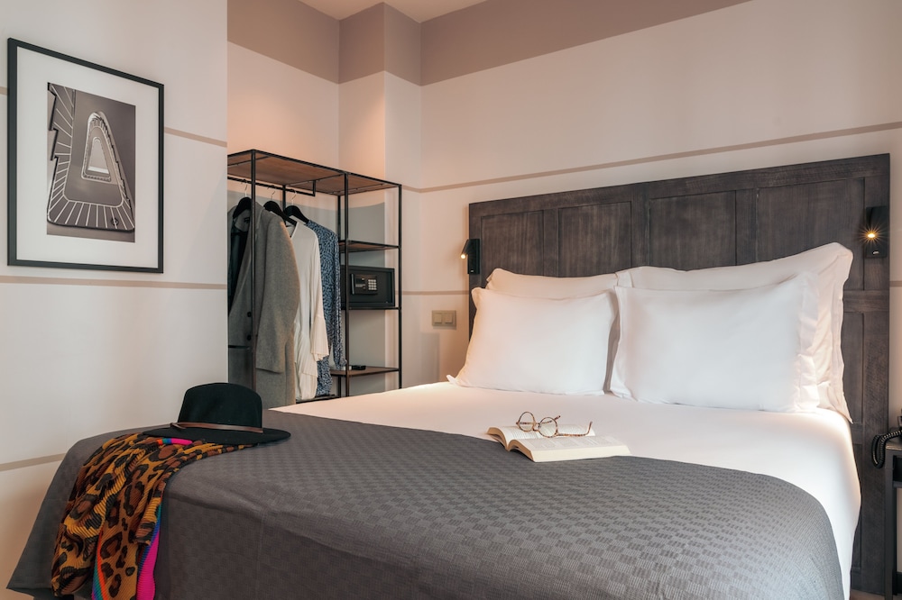 Pestana Lisboa Vintage City Center Suites — Hotel rooms in Lisbon, Lisboa