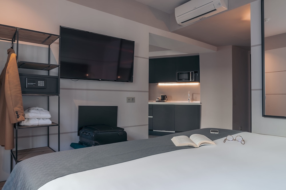 Pestana Lisboa Vintage City Center Suites — Hotel rooms in Lisbon, Lisboa