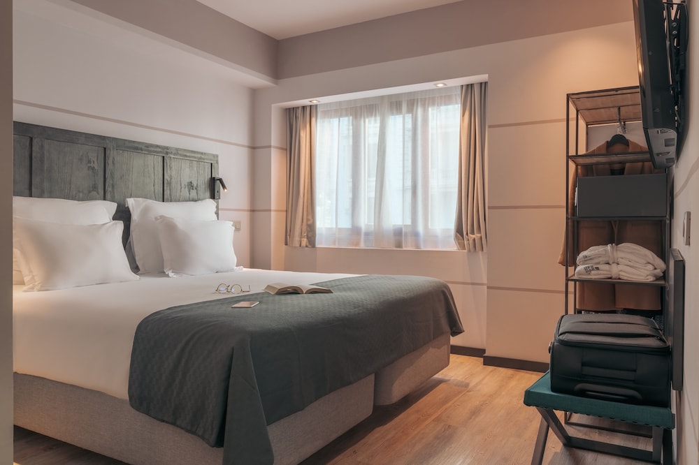 Pestana Lisboa Vintage City Center Suites — Hotel rooms in Lisbon, Lisboa