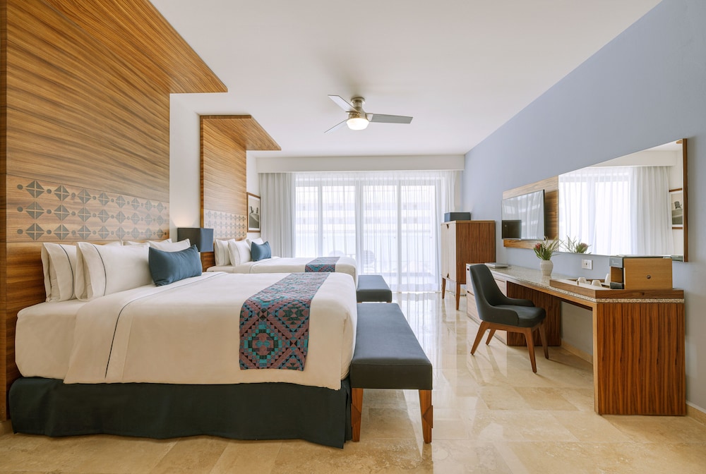Sensira Resort & Spa Riviera Maya – All Inclusive — Hotel rooms in Puerto Morelos, Quintana Roo