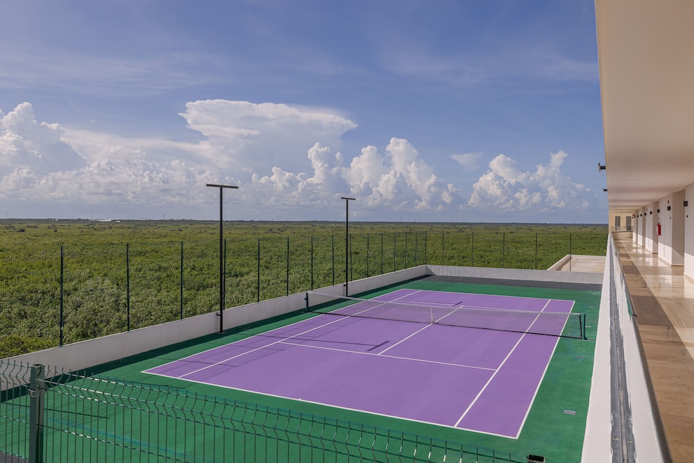Sensira Resort & Spa Riviera Maya – All Inclusive — Sports & recreation in Puerto Morelos, Quintana Roo