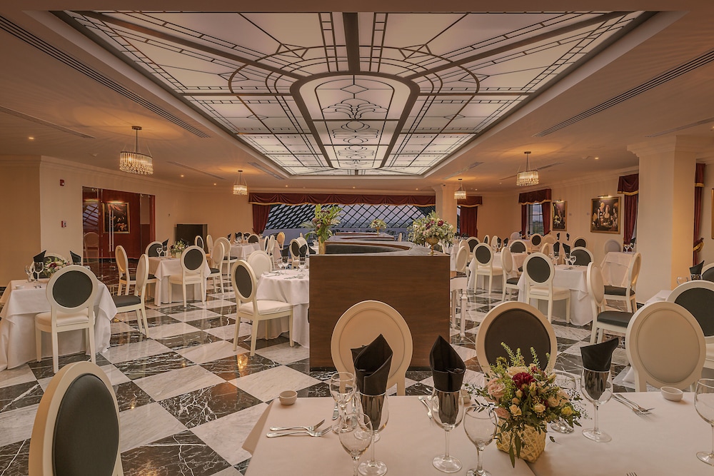 Sensira Resort & Spa Riviera Maya – All Inclusive — Restaurant & bars in Puerto Morelos, Quintana Roo