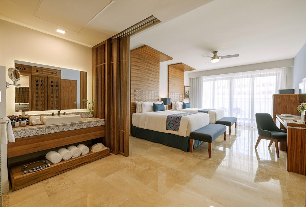 Sensira Resort & Spa Riviera Maya – All Inclusive — Hotel rooms in Puerto Morelos, Quintana Roo