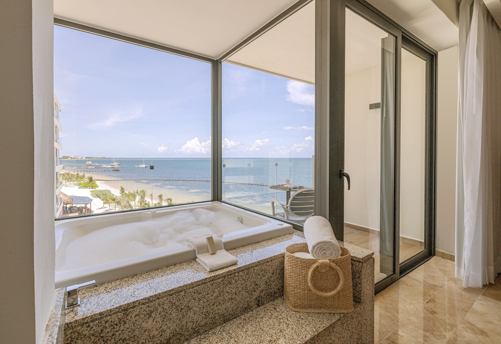 Sensira Resort & Spa Riviera Maya – All Inclusive — Hotel rooms in Puerto Morelos, Quintana Roo