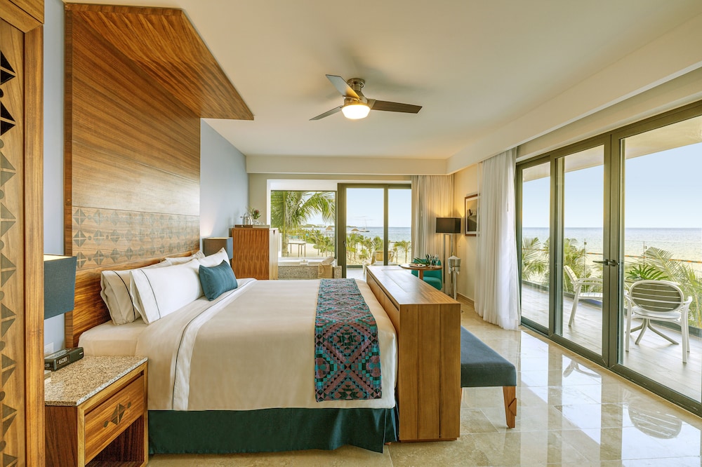Sensira Resort & Spa Riviera Maya – All Inclusive — Hotel rooms in Puerto Morelos, Quintana Roo
