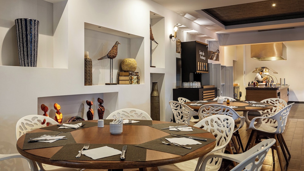Pestana Alvor Beach Villas — Restaurant & bars in Alvor, Faro