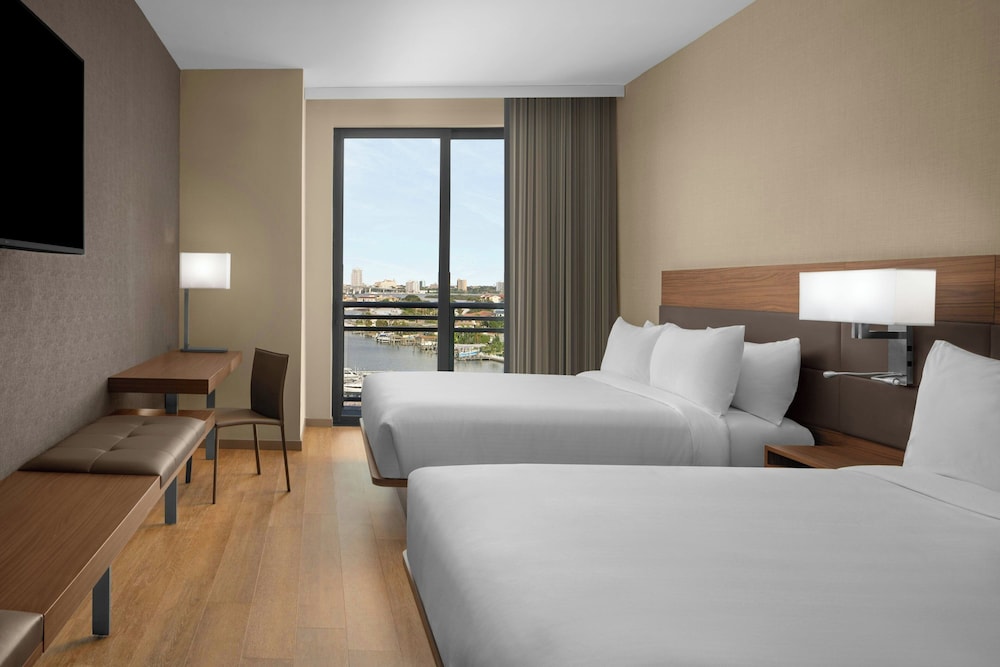 AC Hotel by Marriott Clearwater Beach — Hotel rooms in Clearwater, Florida