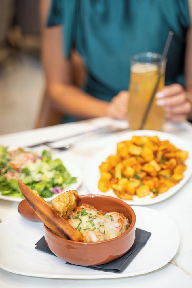 AC Hotel by Marriott Clearwater Beach — Restaurant & bars in Clearwater, Florida