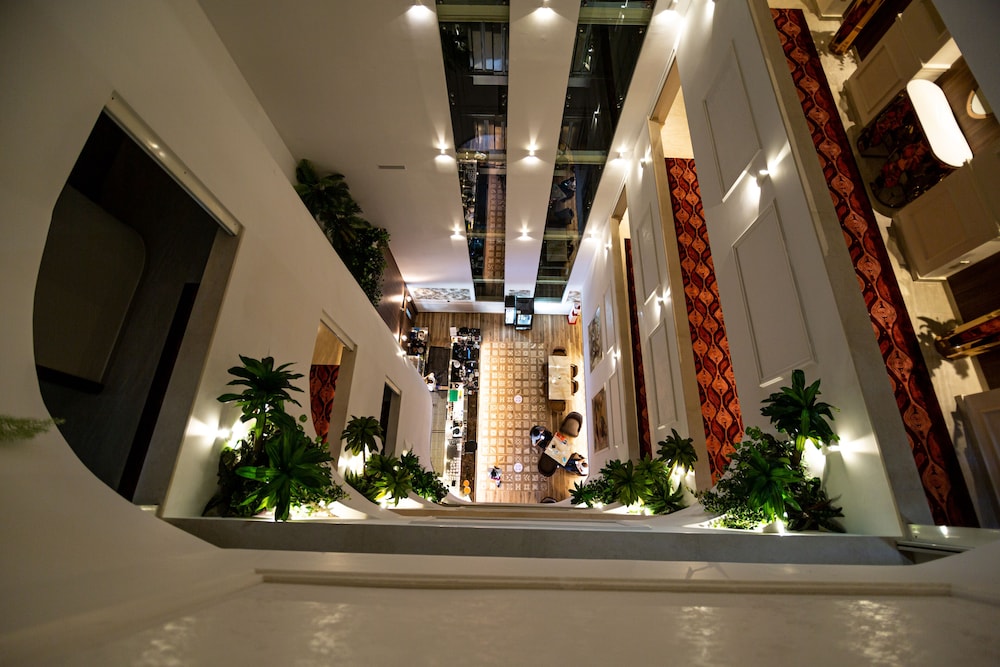 Leonardo Boutique Hotel Larnaca — Hotel building in Larnaca, Larnaca Region
