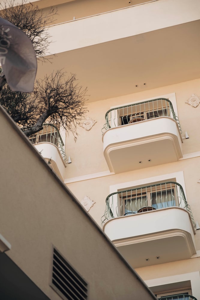 Leonardo Boutique Hotel Larnaca — Hotel building in Larnaca, Larnaca Region
