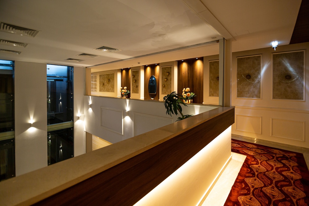 Leonardo Boutique Hotel Larnaca — Hotel building in Larnaca, Larnaca Region