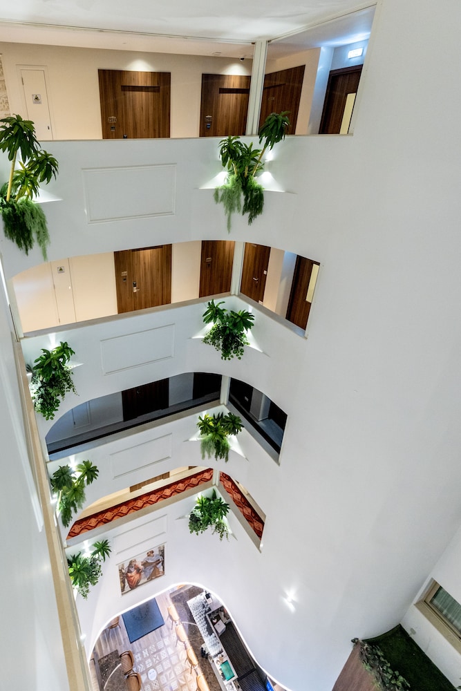 Leonardo Boutique Hotel Larnaca — Hotel building in Larnaca, Larnaca Region