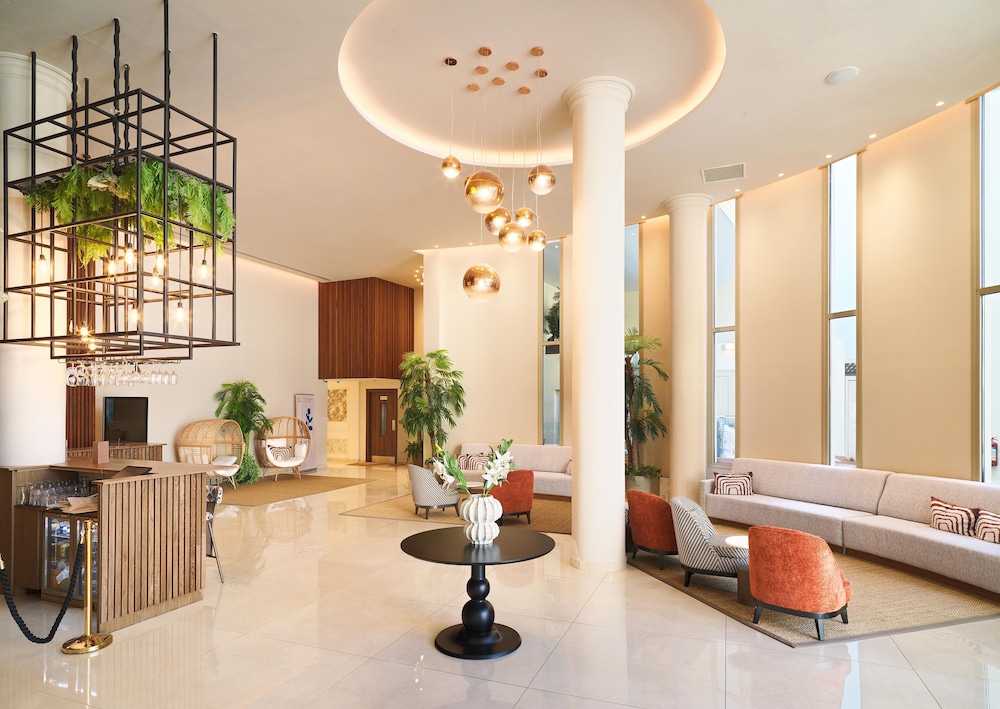 Leonardo Boutique Hotel Larnaca — Hotel building in Larnaca, Larnaca Region