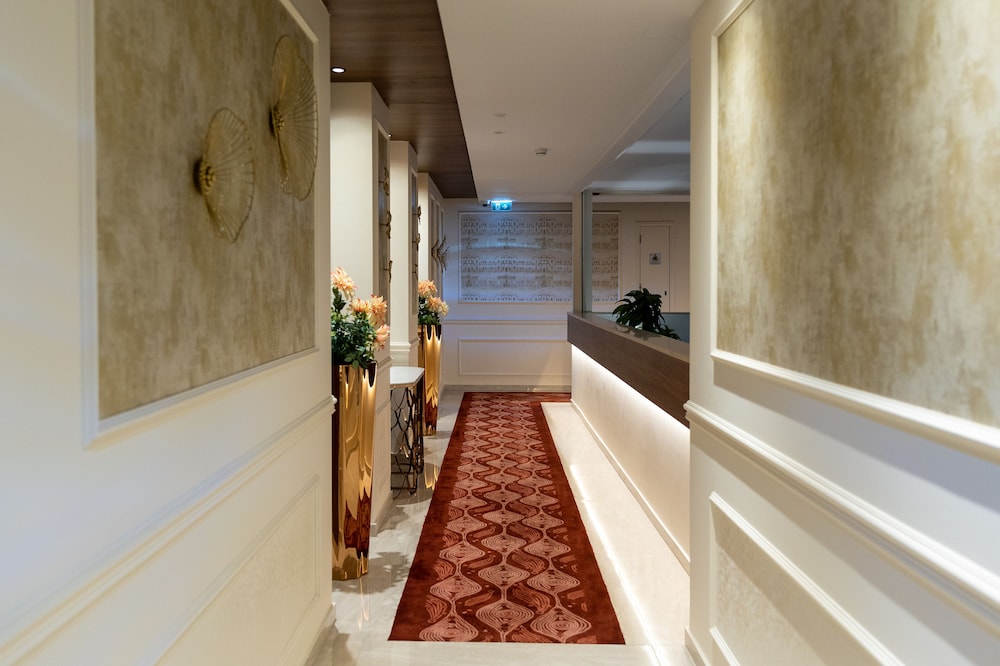 Leonardo Boutique Hotel Larnaca — Hotel building in Larnaca, Larnaca Region