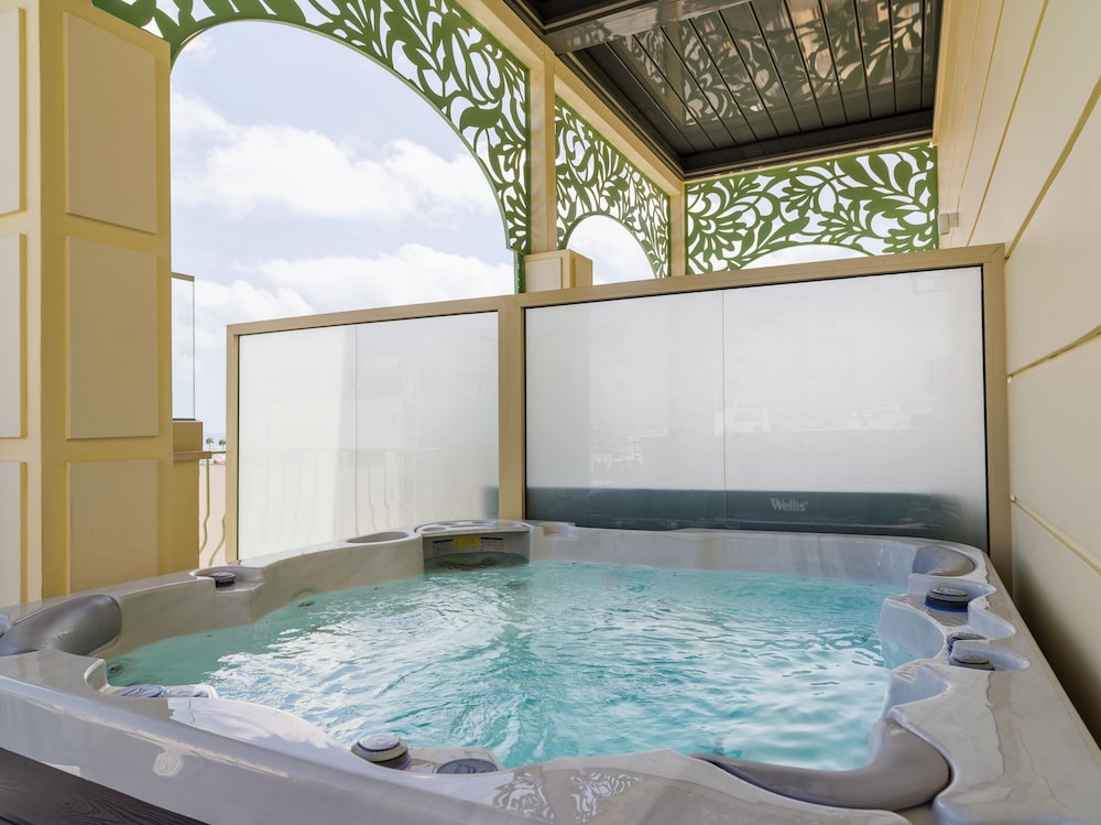Leonardo Boutique Hotel Larnaca — Spa in Larnaca, Larnaca Region
