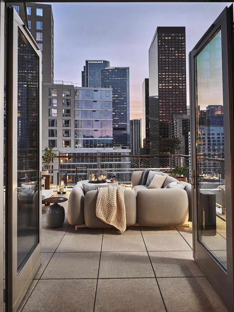 Conrad Los Angeles - zdjęcie 3