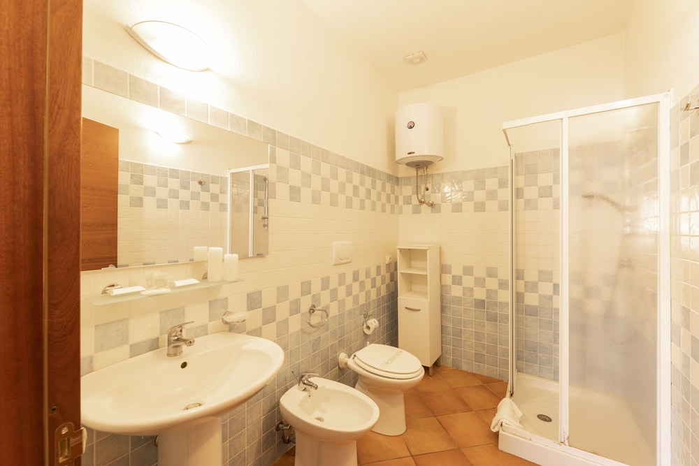 Residence Cristal Blu — Hotel rooms in Capo Testa, Sardinia