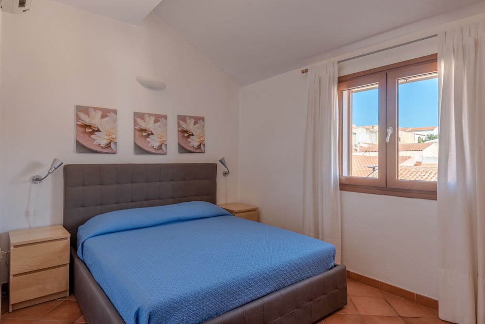 Residence Cristal Blu — Hotel rooms in Capo Testa, Sardinia