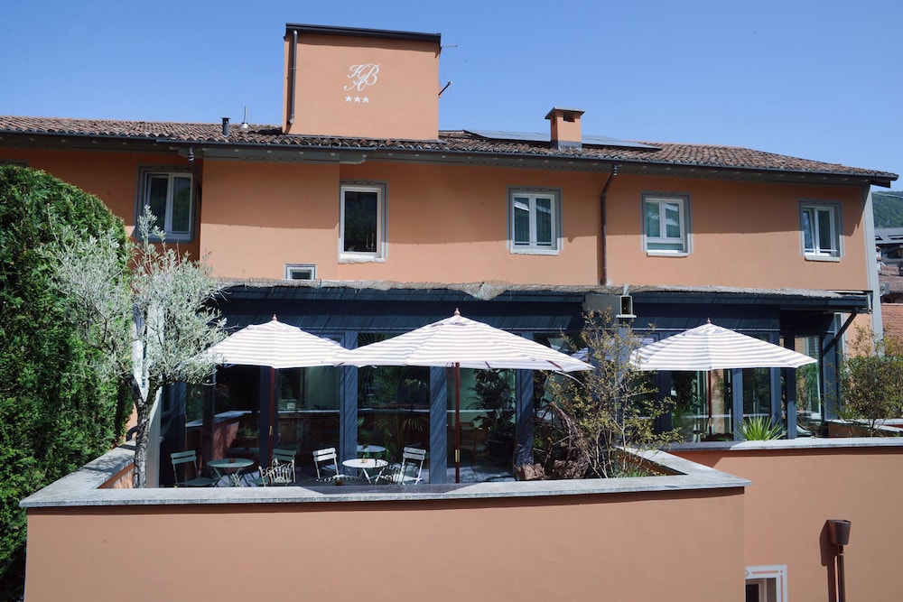 Hotel Borgo Antico — Main photo in Como, Lombardy