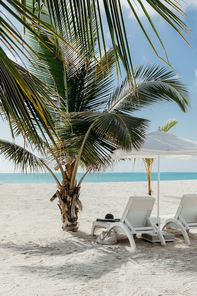 LUX Marijani Zanzibar — Beach in Pwani Mchangani, Zanzibar North