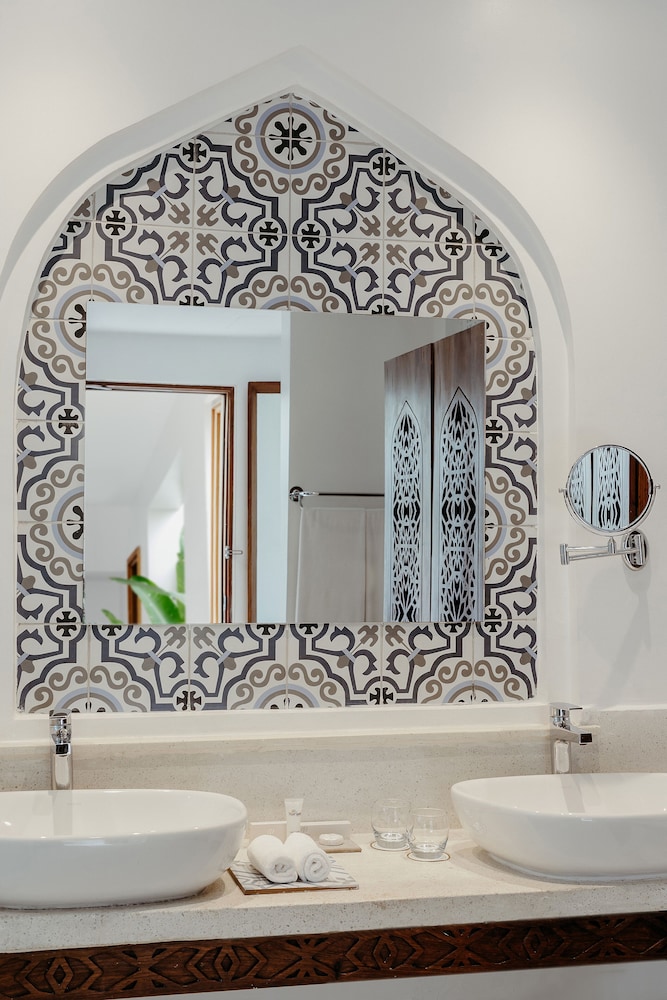 LUX Marijani Zanzibar — Spa in Pwani Mchangani, Zanzibar North