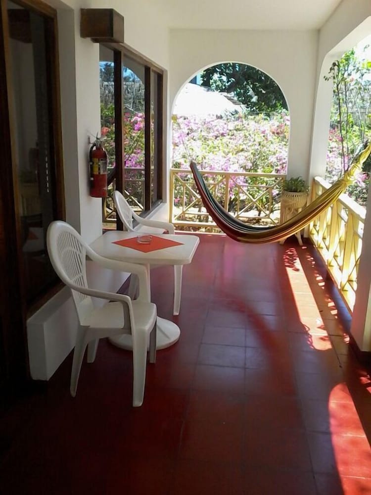 LTU Garden — Hotel building in Negril