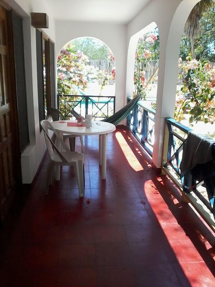 LTU Garden — Hotel building in Negril