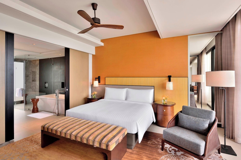 Weligama Bay Marriott Resort & Spa — Hotel rooms in Weligama