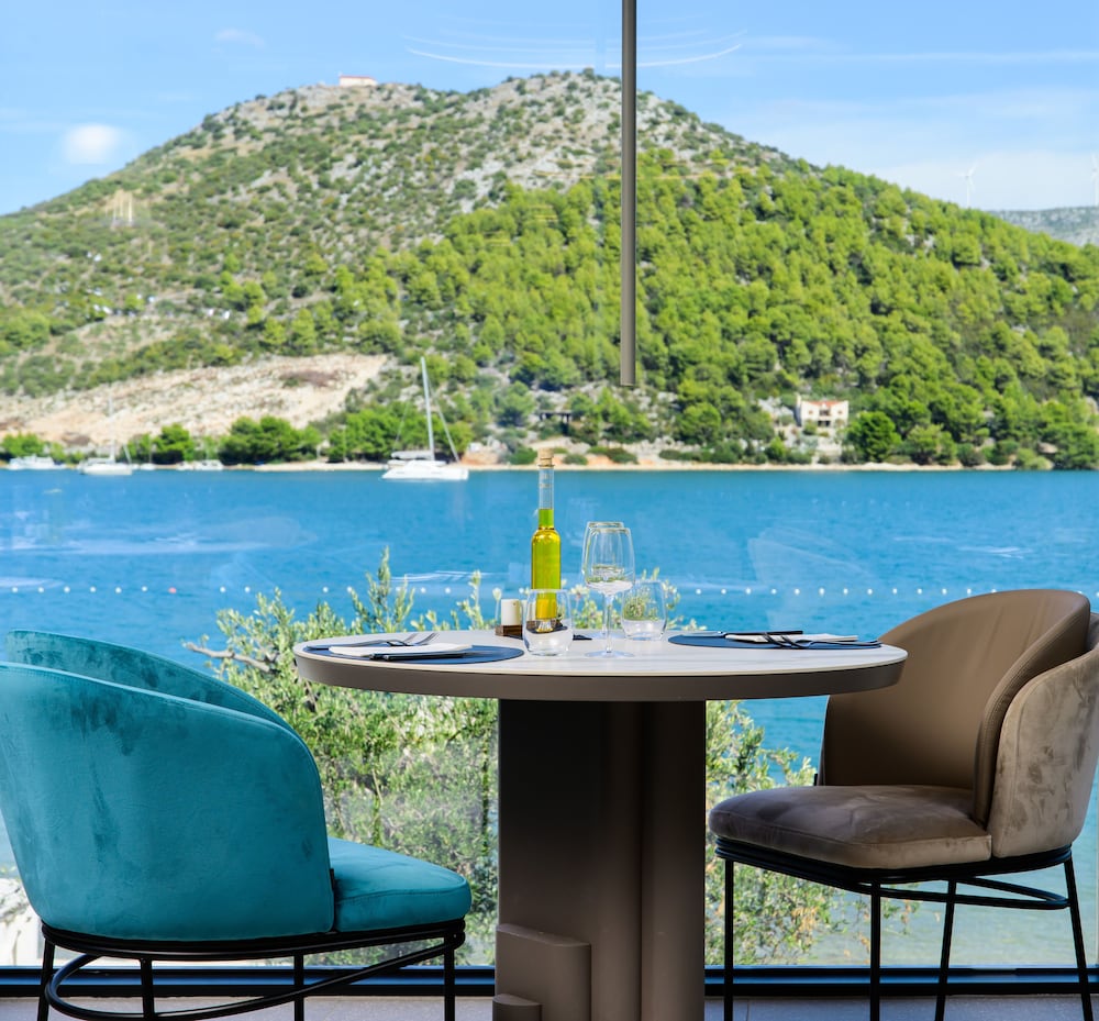 Marinus Beach Hotel — Restaurant & bars in Marina, Split-Dalmatia