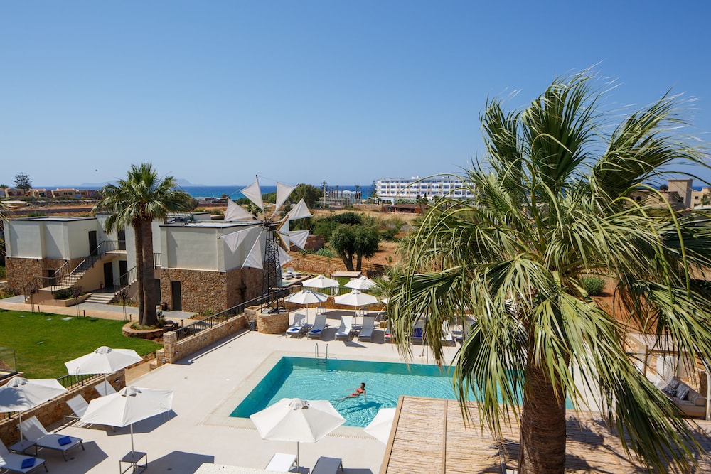 Aloe Boutique Hotel — Swimming pool in Hersonissos