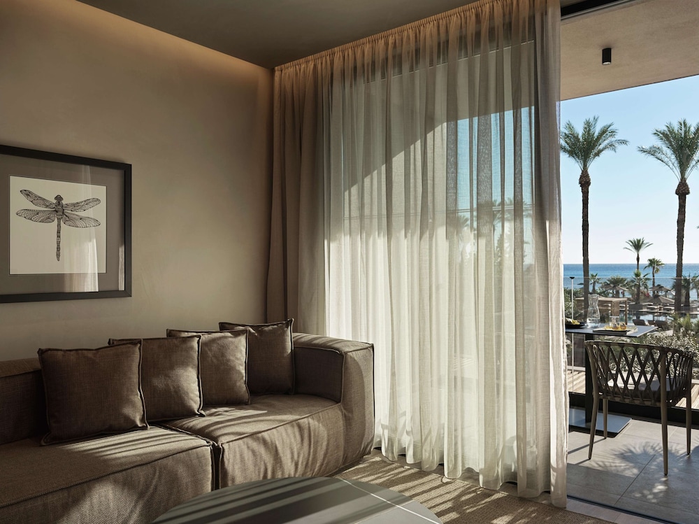 Ammades All Suites Beach Hotel & Spa - Adults Only — Hotel rooms in Faliraki, South Aegean