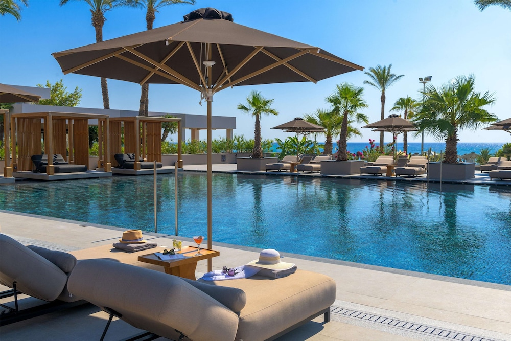 Ammades All Suites Beach Hotel & Spa - Adults Only — Swimming pool in Faliraki, South Aegean