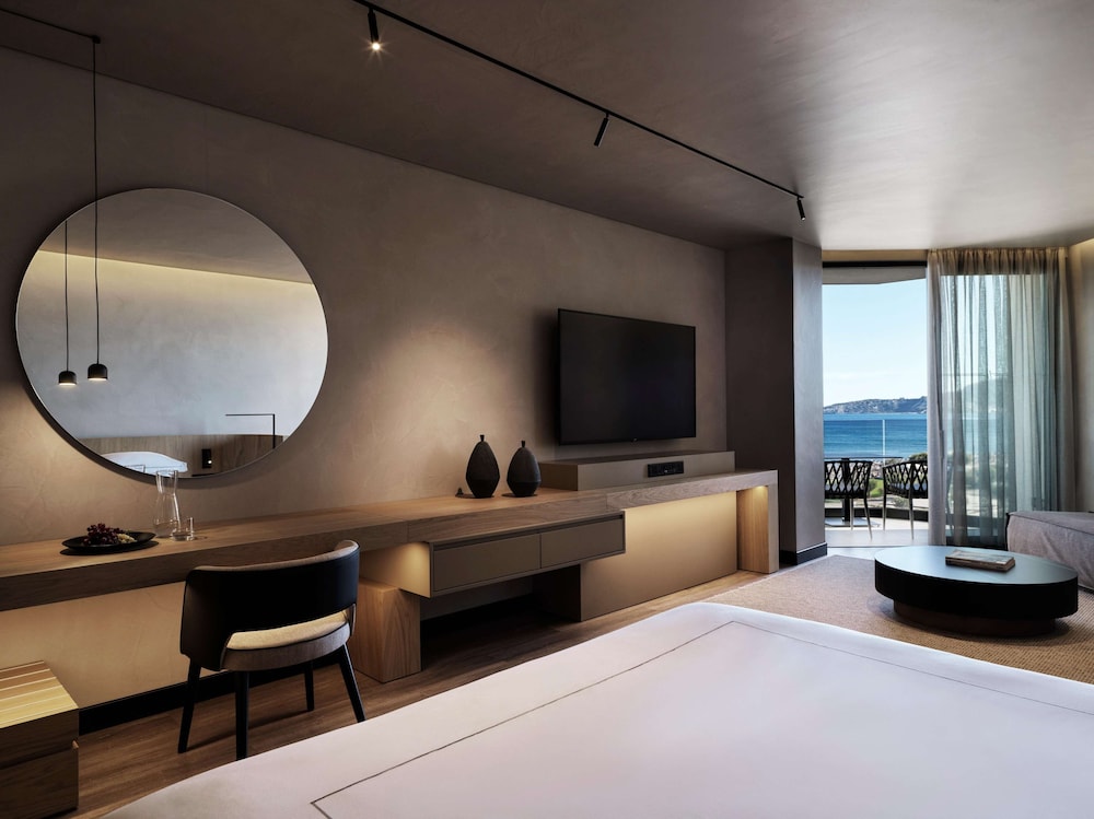 Ammades All Suites Beach Hotel & Spa - Adults Only — Hotel rooms in Faliraki, South Aegean