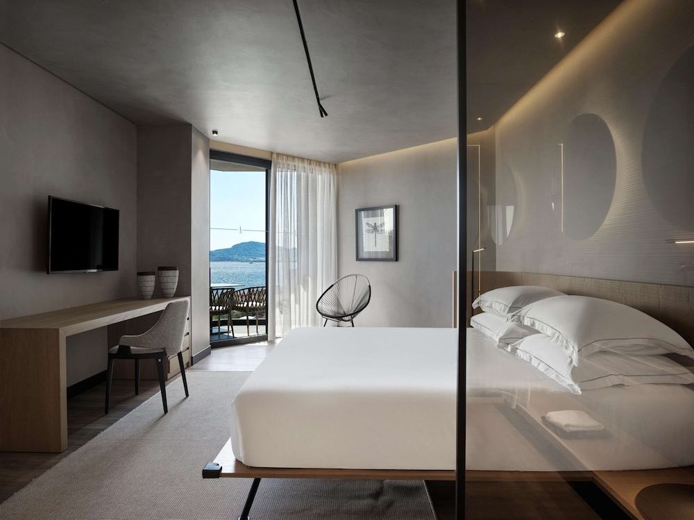 Ammades All Suites Beach Hotel & Spa - Adults Only — Hotel rooms in Faliraki, South Aegean