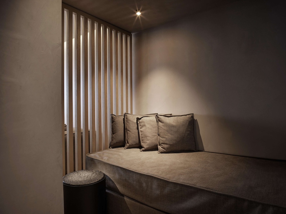 Ammades All Suites Beach Hotel & Spa - Adults Only — Hotel rooms in Faliraki, South Aegean