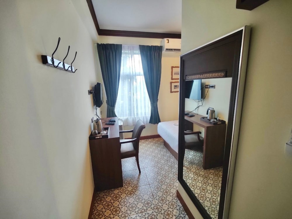 Baan Chao Khun Hotel — Hotel rooms in Bangkok, Bangkok