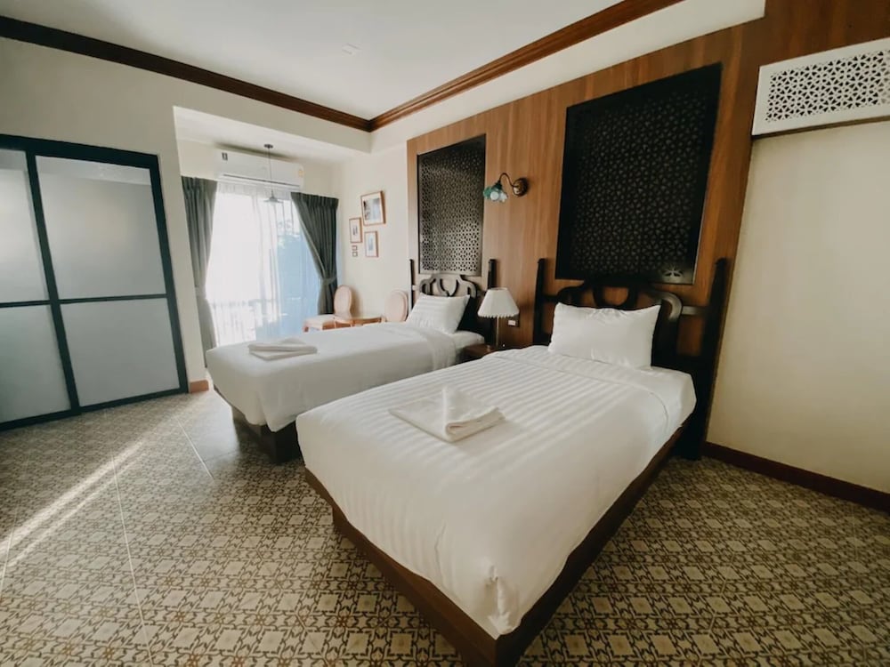 Baan Chao Khun Hotel — Hotel rooms in Bangkok, Bangkok