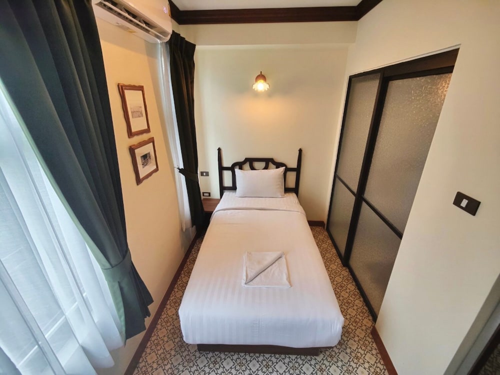 Baan Chao Khun Hotel — Hotel rooms in Bangkok, Bangkok