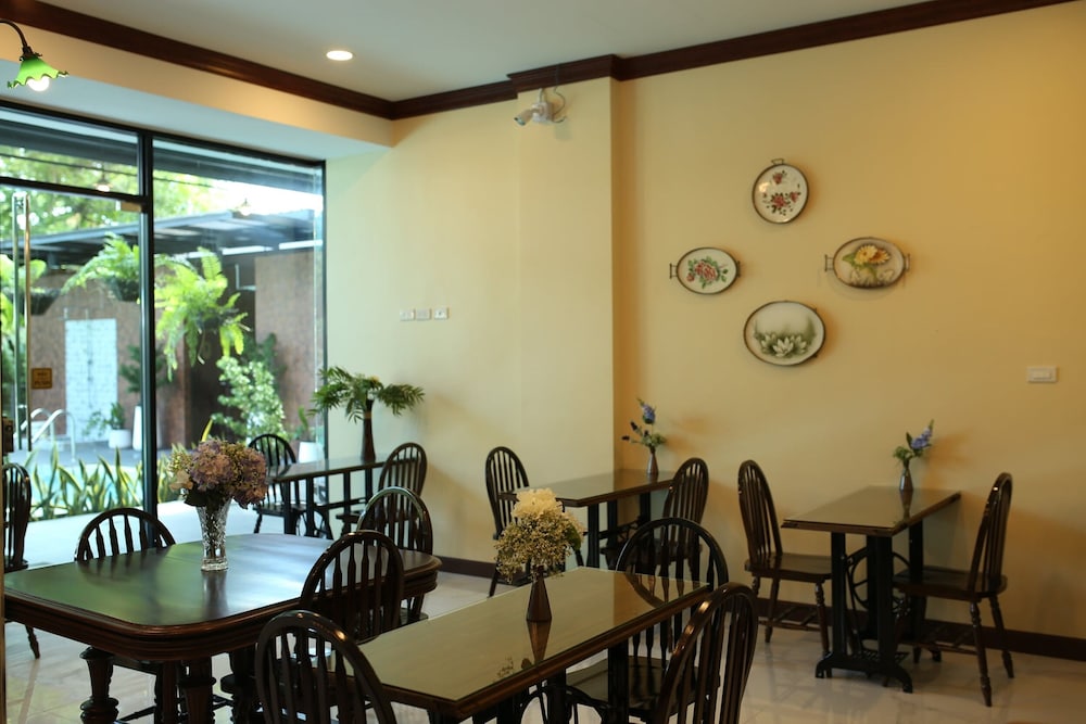 Baan Chao Khun Hotel — Restaurant & bars in Bangkok, Bangkok