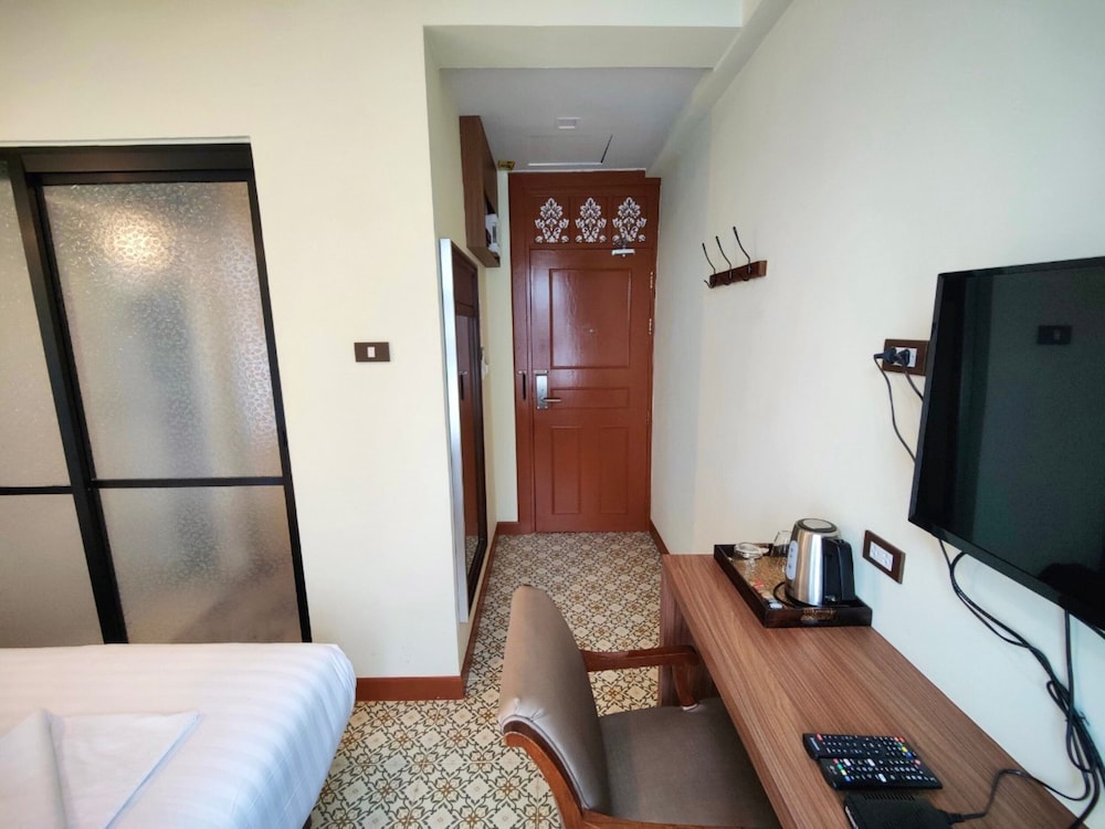 Baan Chao Khun Hotel — Hotel rooms in Bangkok, Bangkok