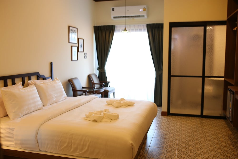 Baan Chao Khun Hotel — Hotel rooms in Bangkok, Bangkok