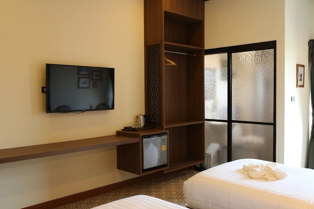 Baan Chao Khun Hotel — Hotel rooms in Bangkok, Bangkok