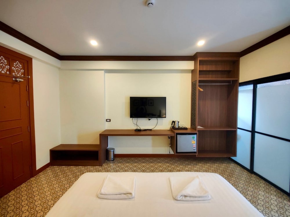 Baan Chao Khun Hotel — Hotel rooms in Bangkok, Bangkok