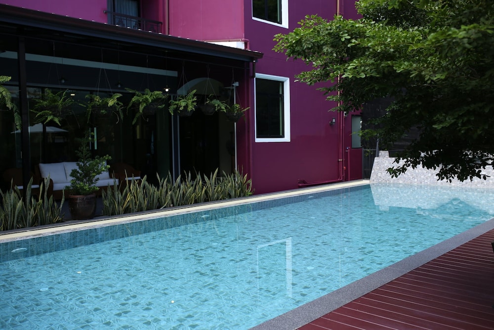 Baan Chao Khun Hotel — Swimming pool in Bangkok, Bangkok