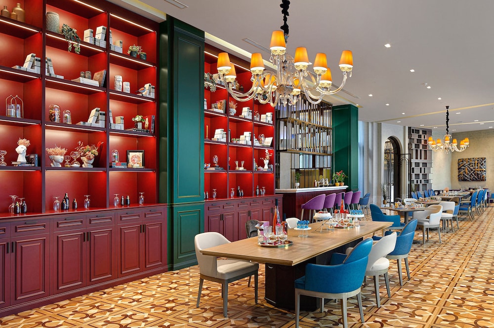 Wanda Vista Istanbul — Restaurant & bars in Istanbul, Istanbul