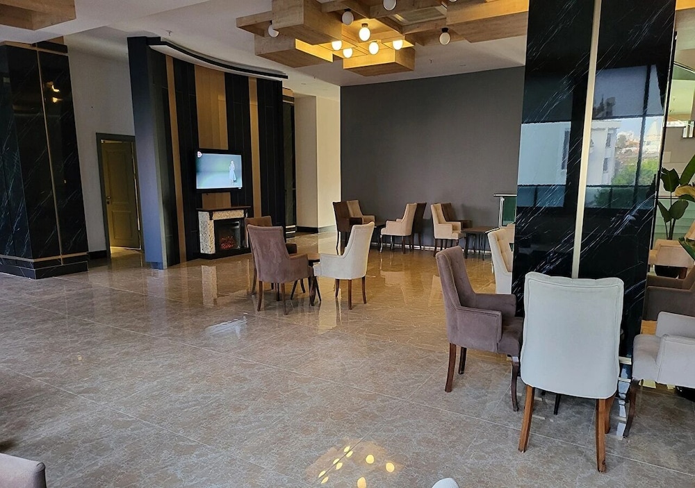 Maya World Park — Hotel building in Belek