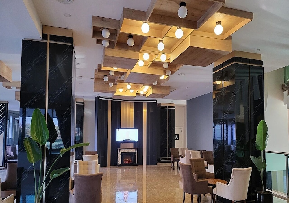 Maya World Park — Hotel building in Belek